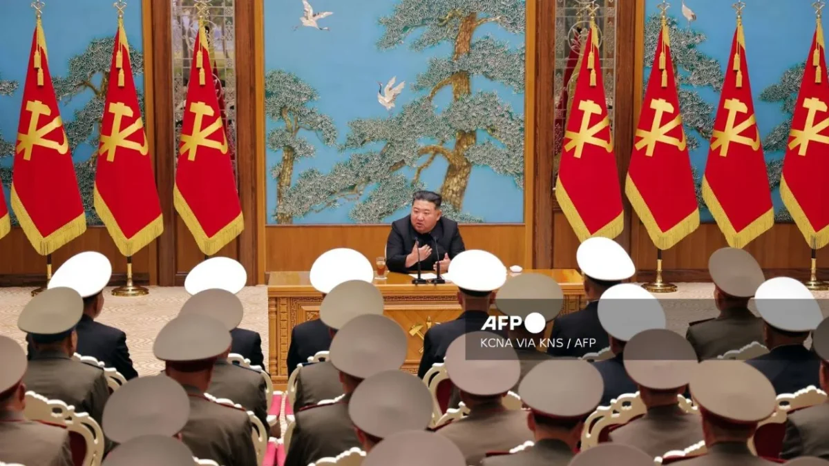 Corea del Norte aprieta el botón: lanza 2 misiles balísticos y enciende las alarmas