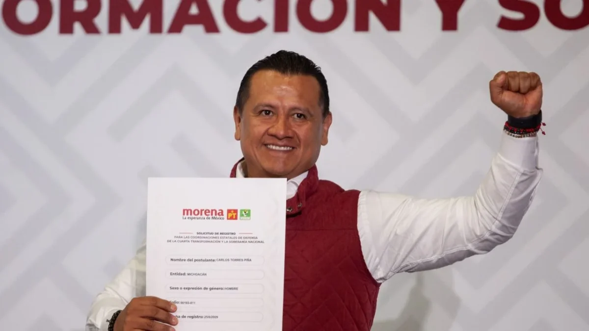 Morena designa a Carlos Torres Piña como su defensor de la 4T en Michoacán