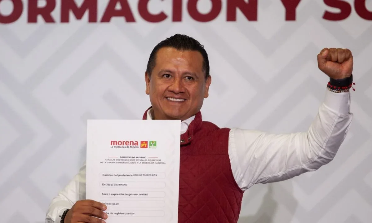 Morena designa a Carlos Torres Piña como su defensor de la 4T en Michoacán