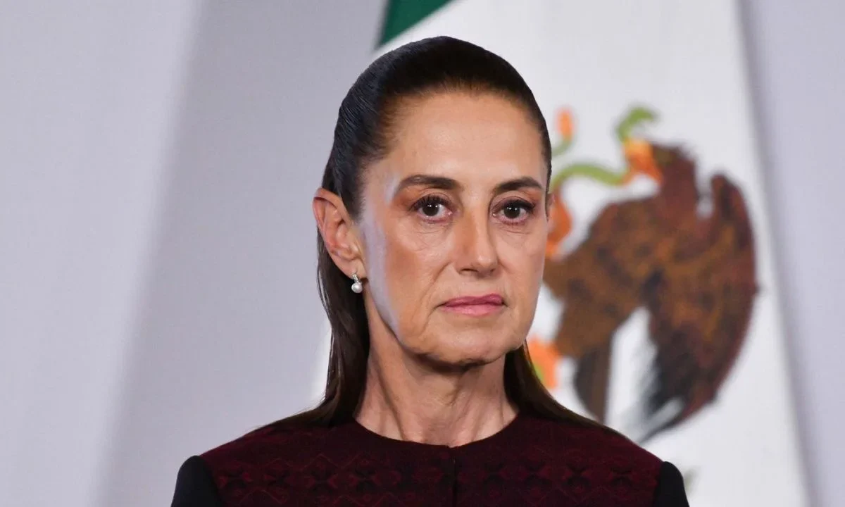 Reprocha Sheinbaum a oposición, voto en contra de eliminar doble nacionalidad