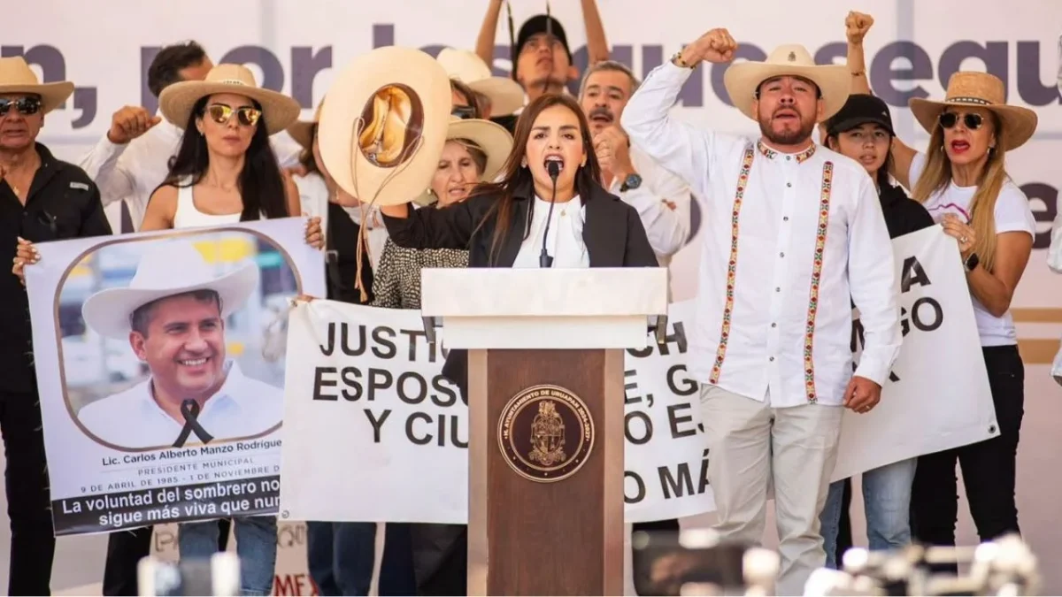 La Fiscalía General del Estado (FGE) de Michoacán elevó la presión sobre la alcaldesa de Uruapan, Grecia Quiroz García.
