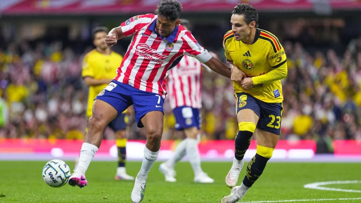 Pese a ir ganando con ventaja de dos goles, Chivas no logró sostenerla y dejó al América remontar para llevarse el empate en el Banorte.