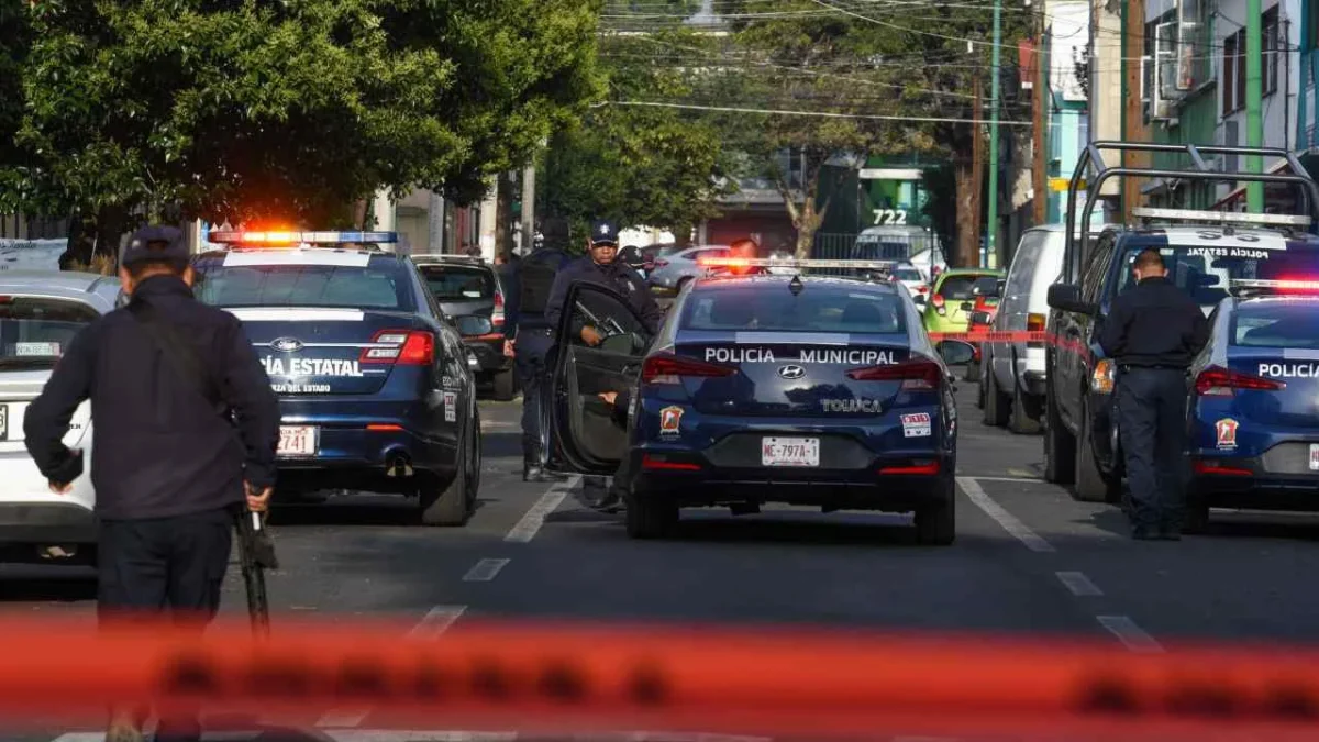 Asaltan a cuentahabiente en Toluca, le roban cerca de 500 mil pesos.