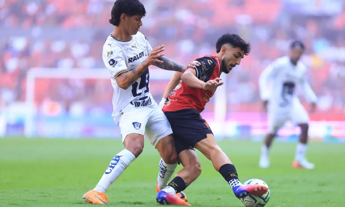 El partido entre Atlas y Pumas de la jornada 9 del Apertura tuvo emociones desde los primeros minutos de juego en el Estadio Jalisco.