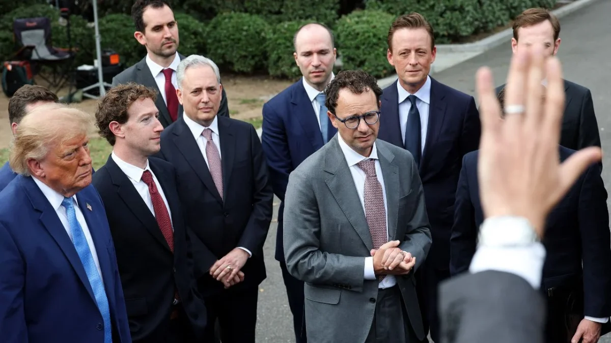 Despreocupado. Trump restó importancia a los temores por el masivo consumo de energía de los gigantescos centros de datos de IA.