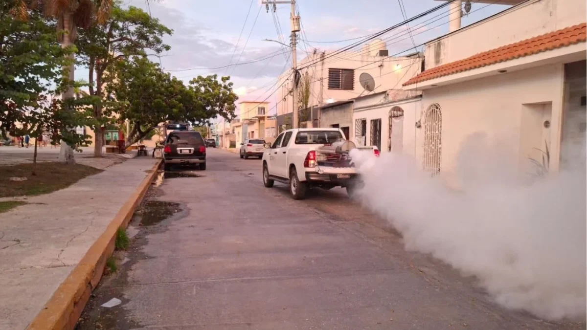 Autoridades intensifican acciones contra el Dengue, Zika y Chikungunya en colonias y espacios públicos de Ciudad del Carmen, Campeche.