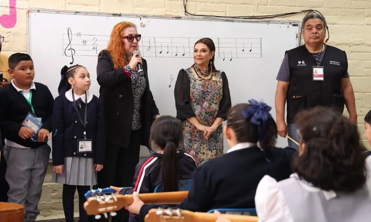Gobierno de CDMX intervino 782 planteles de educación básica en las 16 alcaldías, en dos años del programa '1, 2, 3 por mi escuela'.