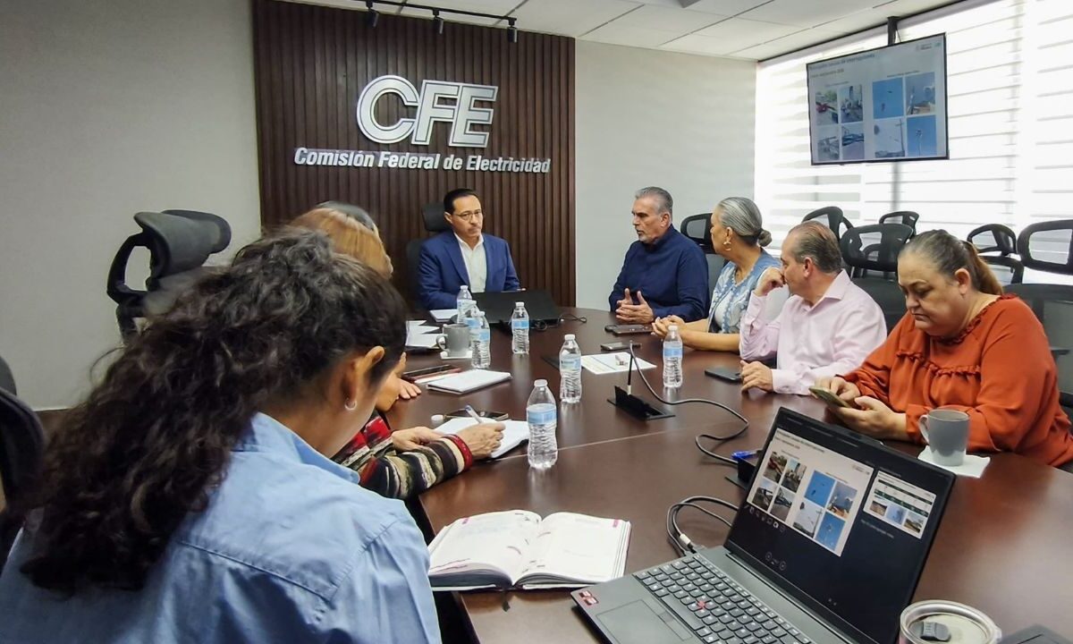 Tras una reunión entre regidores de Monterrey y personal de la CFE, se acordó que habrá mayor coordinación entre ambos.