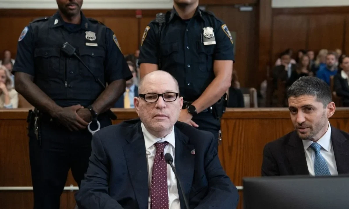 El exproductor de cine, Harvey Weinstein, recibió una condena de 15 años de prisión en Nueva York por la agresión contra Miriam Haley.