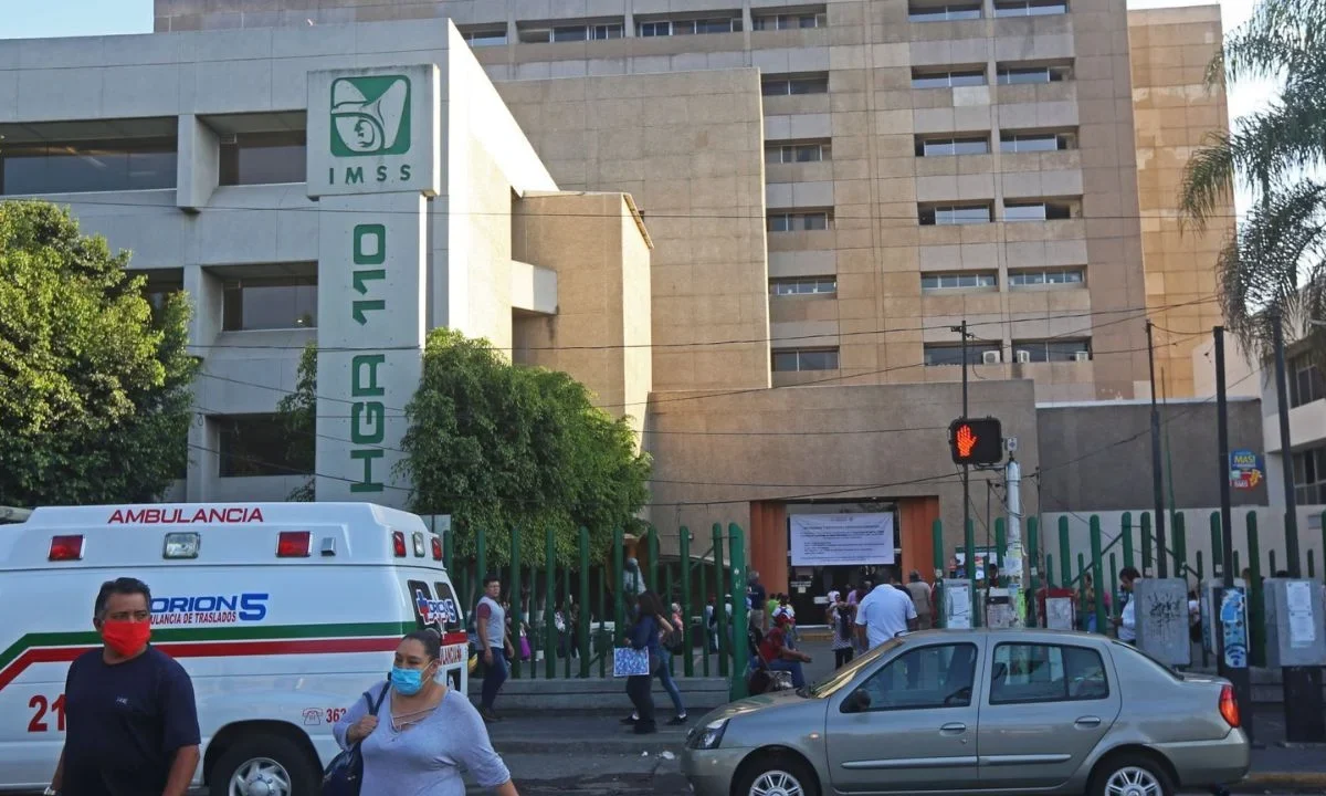 El IMSS y la Secretaría de Salud reconocieron la muerte de 3 bebés, en un hospital en Guadalajara, la FGR investiga nuevo caso.