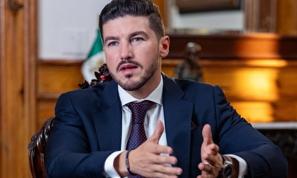 Una publicación periodística indica que las pruebas en contra del gobernador de Nuevo León, Samuel García, son 'abrumadoras y contundentes'.