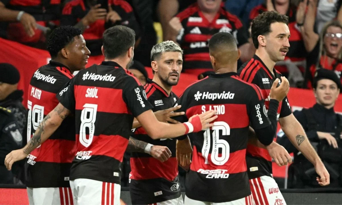 El reinado del Flamengo en la Copa Libertadores estuvo a punto de caer ante el Independiente del Valle, pero al final accedió a las semis.