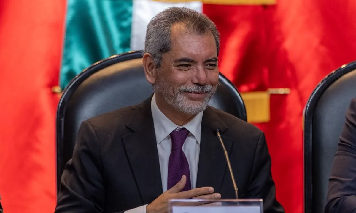 El Gobierno federal plantea crear para 2027 un pago simplificado de IVA de 7% para el Régimen Simplificado de Confianza (RESICO).