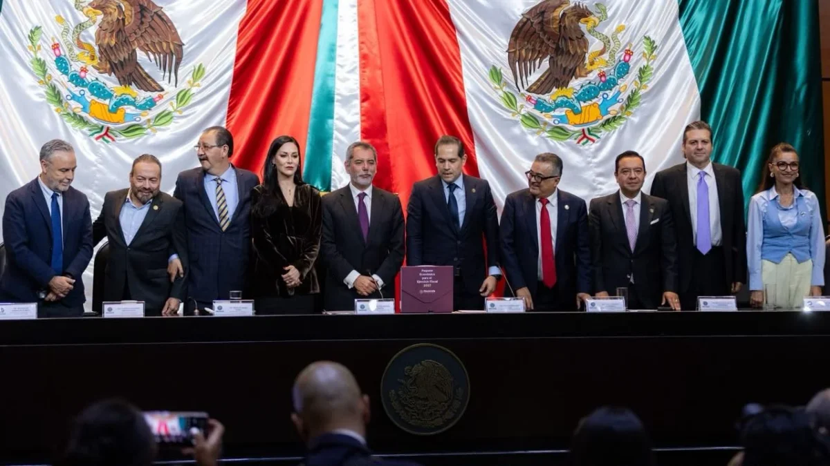 La Secretaría de Hacienda proyecta obtener 9 billones 156 mil 529 mdp de ingresos presupuestarios durante 2027.