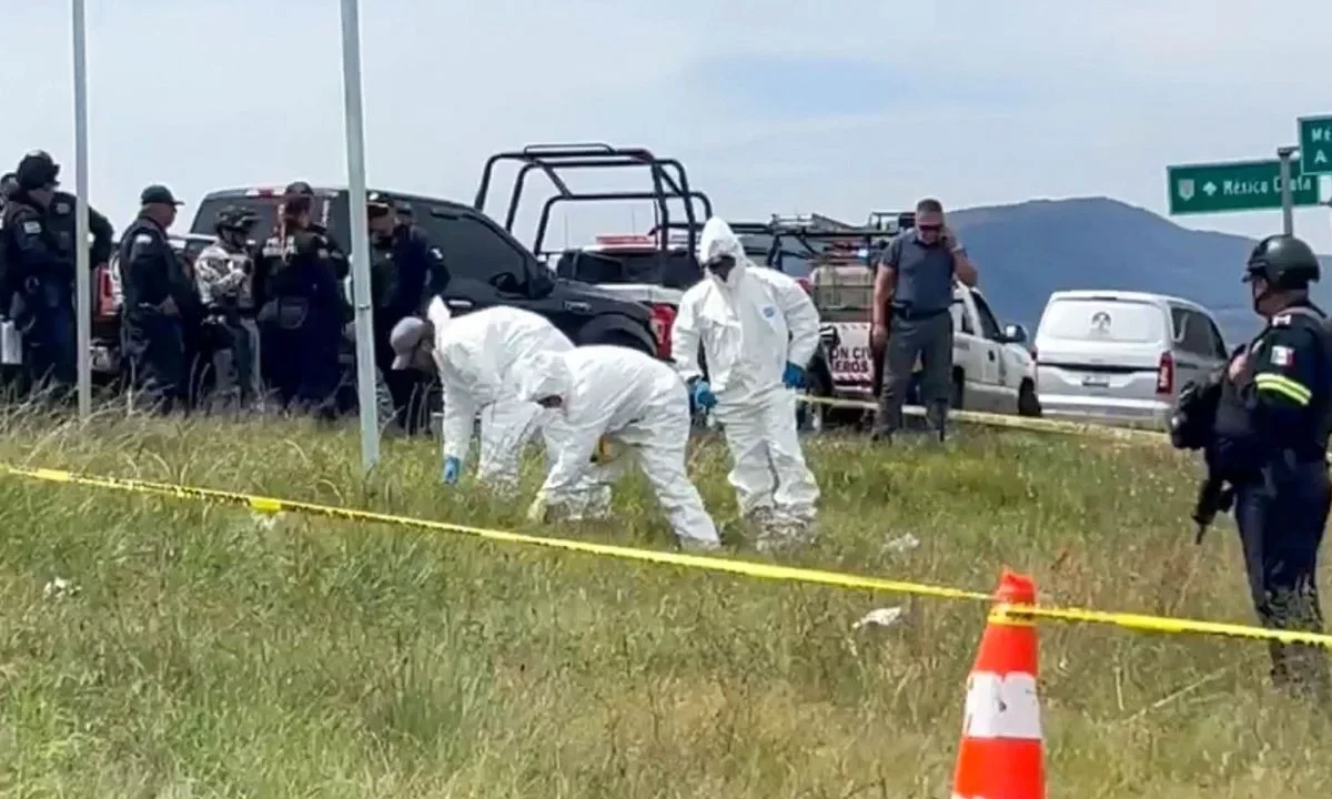 Autoridades hallaron el cuerpo de Joselyn Sandoval Calderón, de 21 años y estudiante de la UAEMex, en el municipio de Otumba.