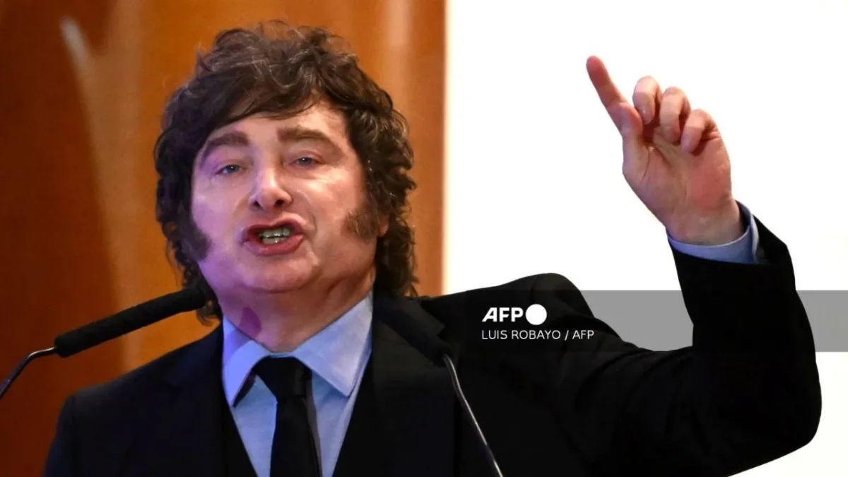 Sin decir nombres o referirse a un medio, el presidente de Argentina, Javier Milei, explotó con la prensa: ‘PERIODISTAS DE MIERD*’.