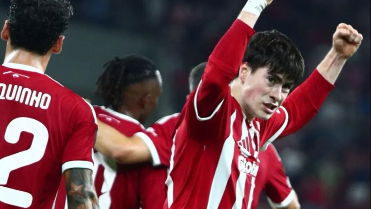 Armando ‘La Hormiga’ González, jugador del Olympiacos de Grecia, debutó en la Europa League y lo hizo con una anotación, aquí los detalles.
