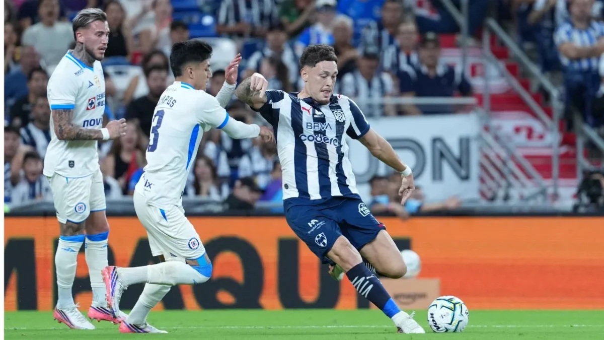 Monterrey llegó a 13 puntos y se posiciona en el lugar siete de la tabla tras vencer a Cruz Azul que no conservó su racha ganadora.