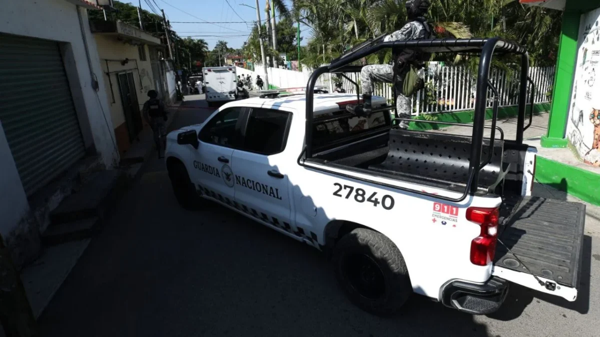 Un miembro de la Guardia Nacional y 3 personas más fueron localizadas muertas en Guerrero, ventiló presuntos nexos de mandos con ‘Los Tlacos’.