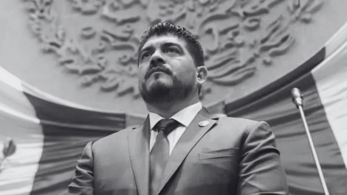 Derivado del análisis, la FGR determinó que todo apunta a que la muerte del diputado Zenyazen Roberto Escobar García fue por suicidio.