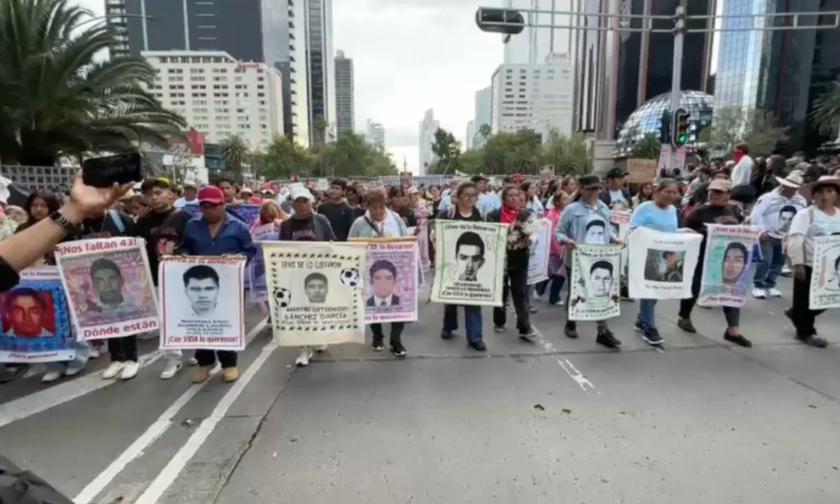 Este sábado inició la movilización para exigir respuestas y justicia a 12 años de la desaparición de los 43 estudiantes de Ayotzinapa.