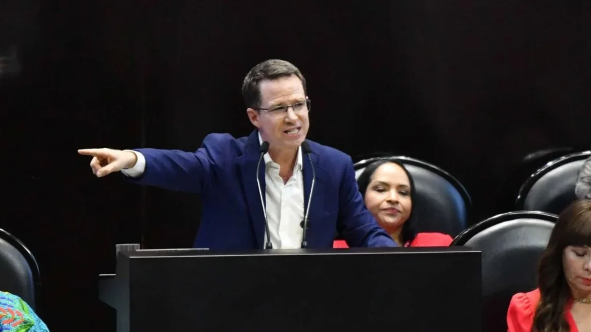 El senador del PAN, Ricardo Anaya, pidió que se cree una comisión especial para investigar el tema del huachicol fiscal.