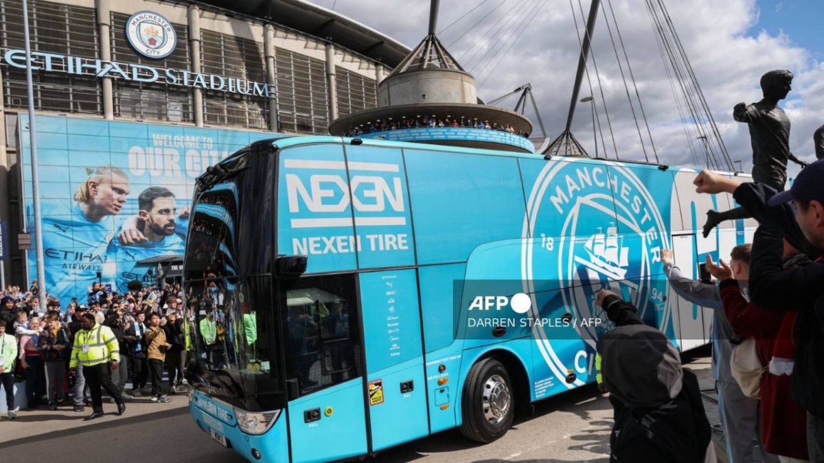 La Premier League declaró culpable al Manchester City por los cargos en su contra relacionados con violaciones a regulaciones financieras.