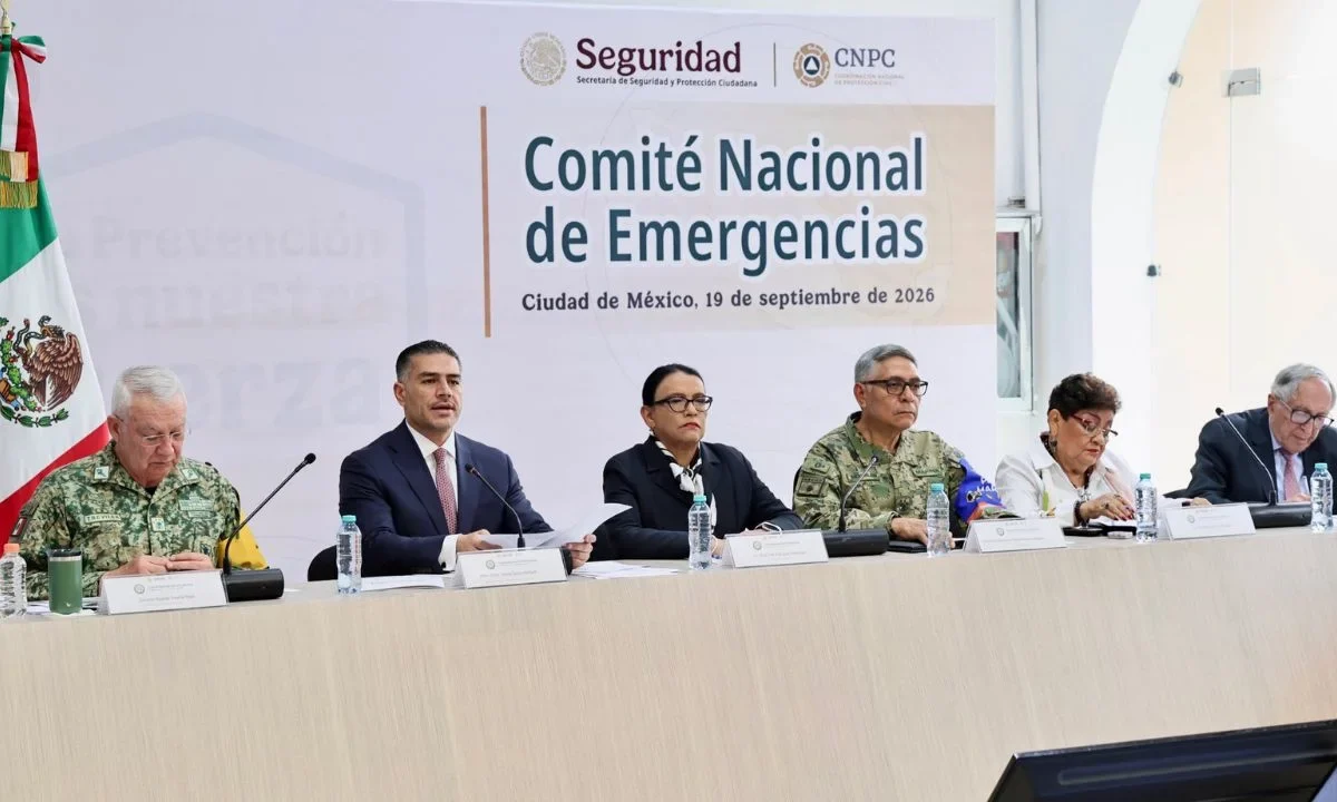 Tras el Segundo Simulacro Nacional, Rosa Icela Rodríguez, destacó que la prevención y coordinación fortalecen la cultura de protección civil.