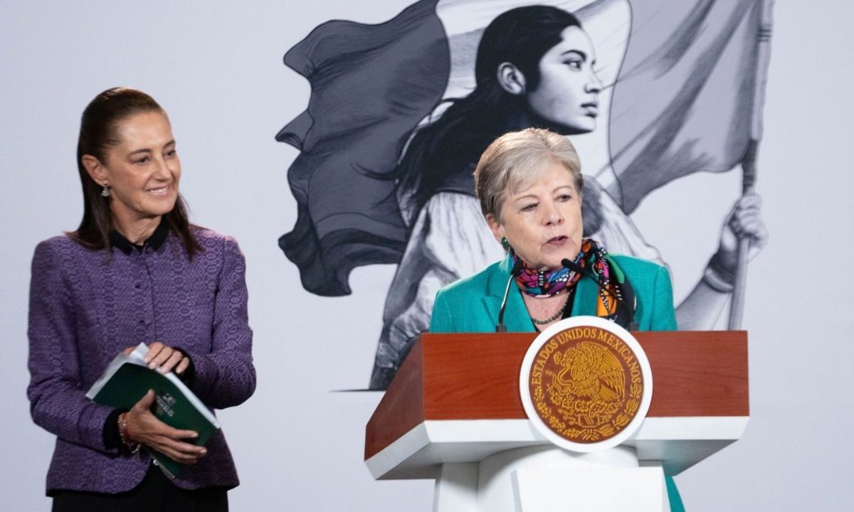 Alicia Bárcena informó que se firmó un acuerdo con la Cámara Nacional de la Industria Hulera para ordenar todo el sector de llantas.