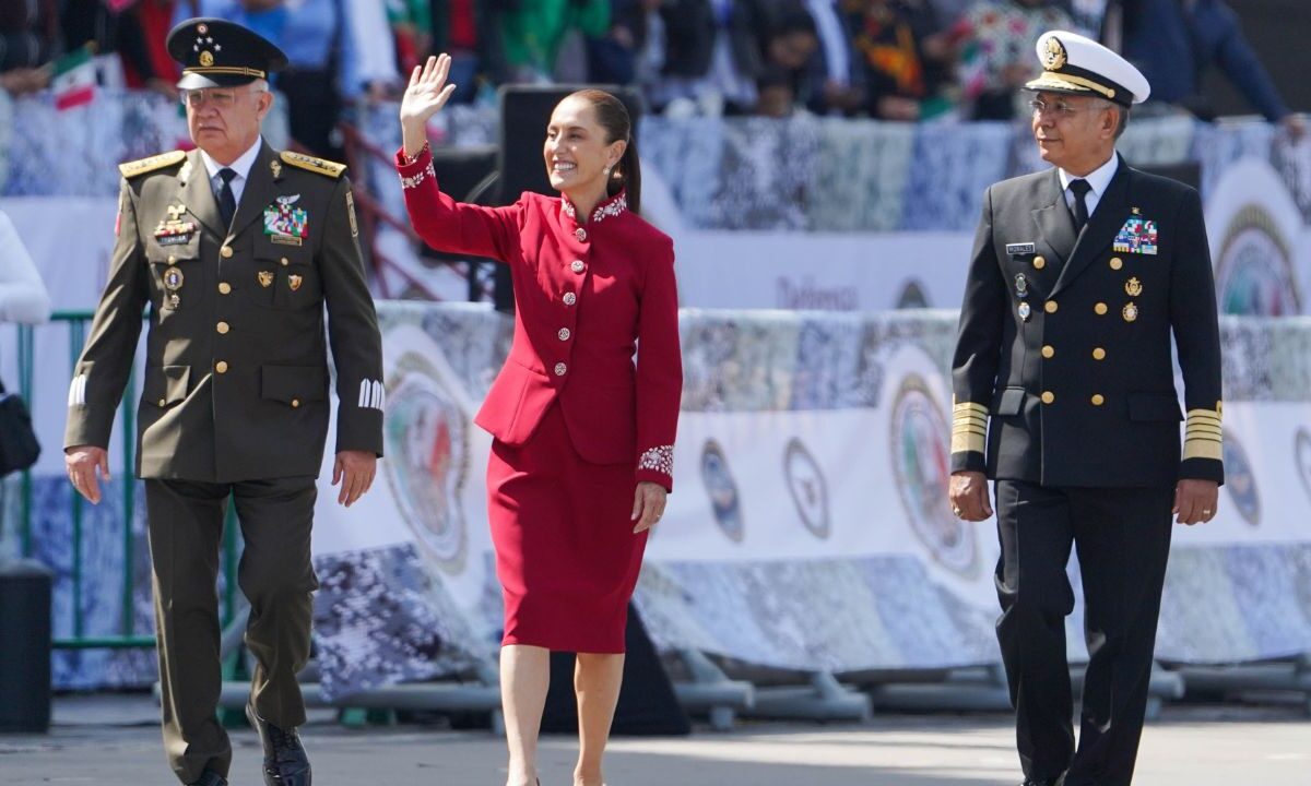La presidenta Claudia Sheinbaum señaló que así como en el siglo XIX, actualmente hay dos proyectos de nación en disputa.