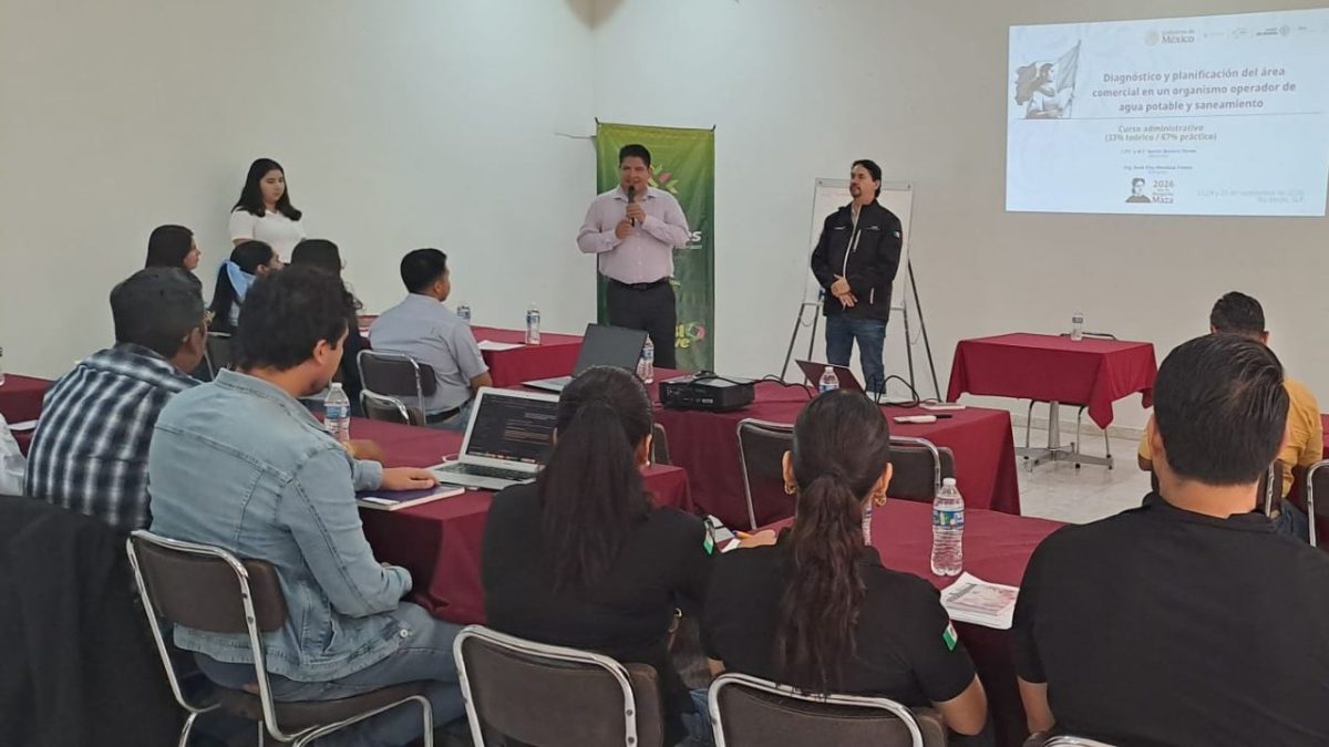 Organismos operadores y municipios participa en 5 talleres de Escuela del Agua para mejorar operación y atención a familias de SLP.