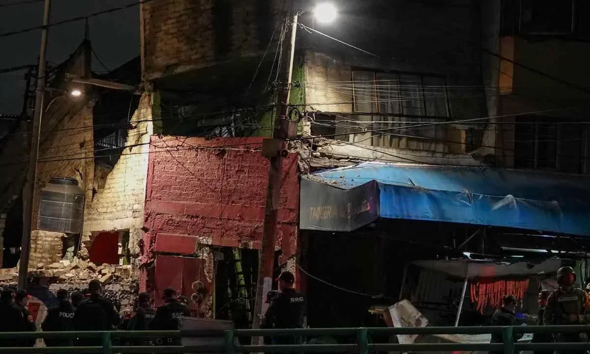 Suman dos fallecidos tras la explosión ocurrida en la colonia Minas de Cristo, en la Álvaro Obregón.