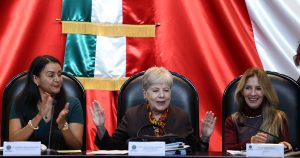 Alicia Bárcena defiende transición al “ambientalismo humanista” y un fracking condicionado