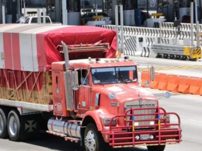 Tiempos de espera en puertos generan sobrecostos de más de 44 mdp diarios al autotransporte