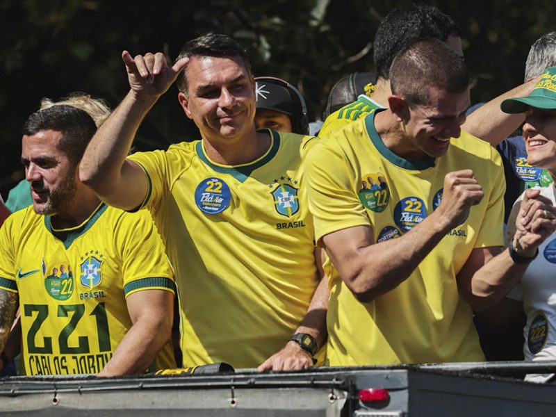 Mercados anticipan cambio político a la derecha en Brasil
