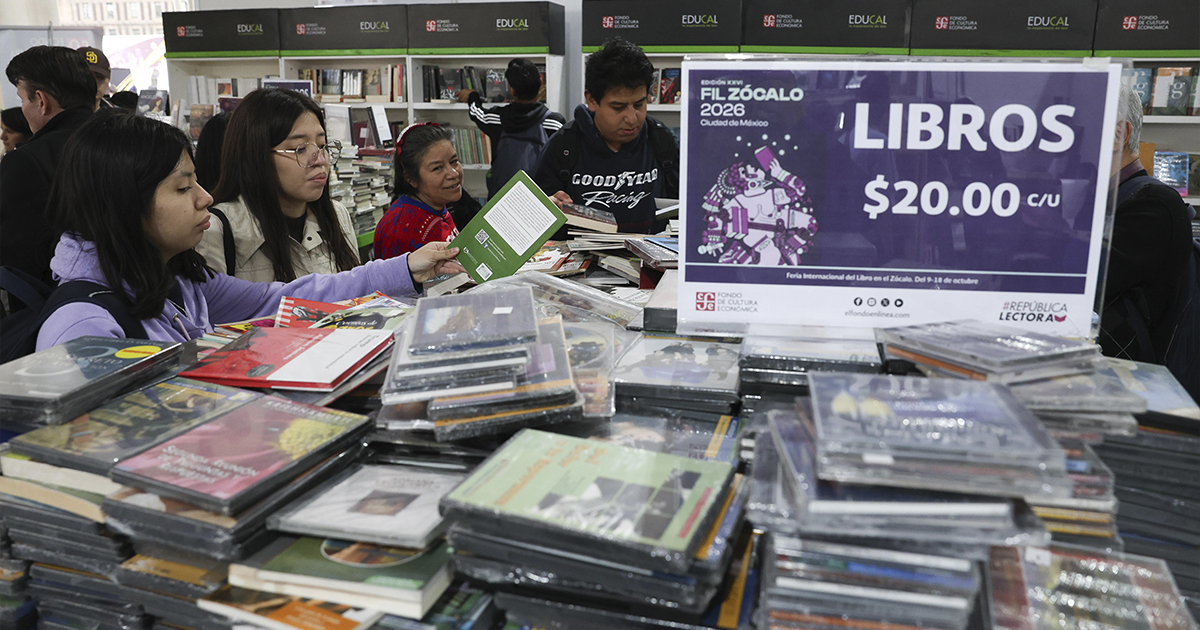 Las historias de barrio llegan a la FIL Zócalo: “La literatura debe ser un reflejo donde todos nos podemos ver”