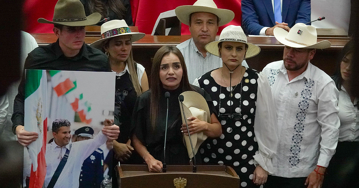 Grecia Quiroz en la cámara de diputados