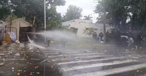 Ciudadanos toman las calles de Guadalajara para exigir agua limpia