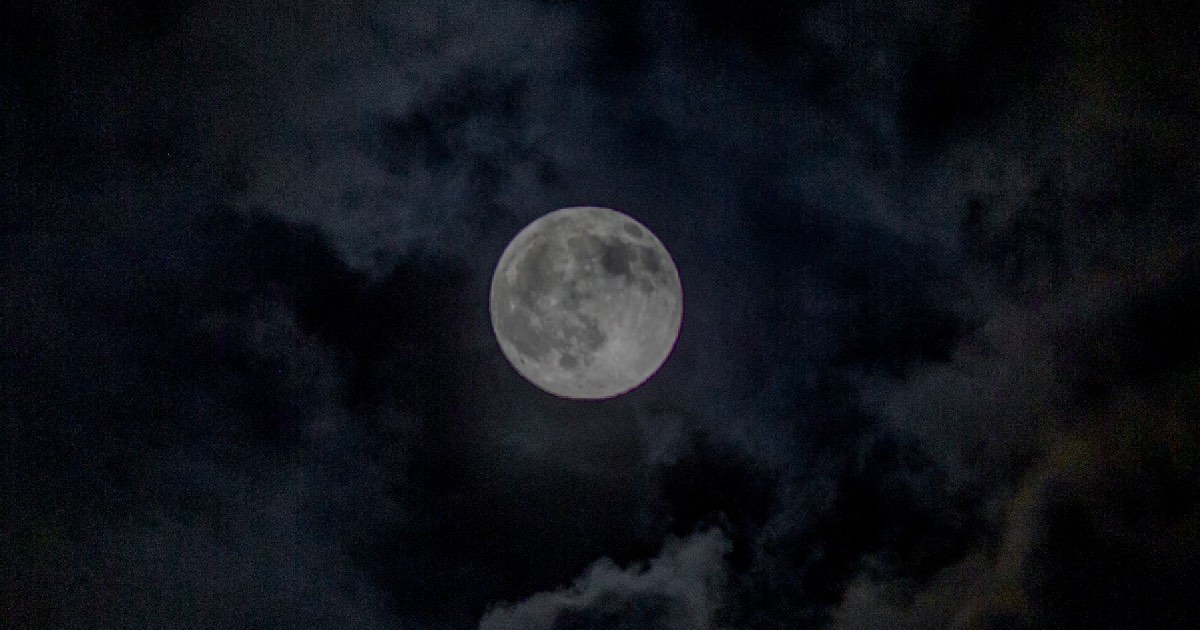 Luna llena y lluvias de estrellas en octubre