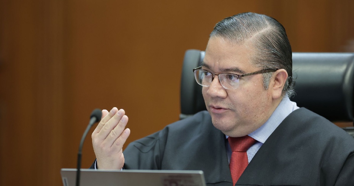 Ministro Irving Espinosa