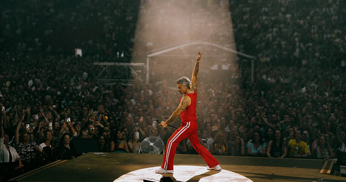El cantante Robbie Williams durante uno de sus conciertos