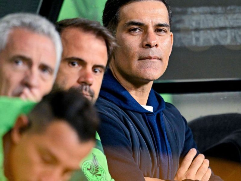 Rafael Márquez busca ser un héroe también desde el banquillo técnico