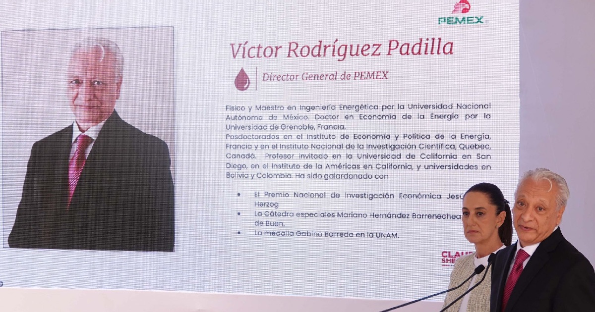 Sheinbaum acompañada de Víctor Rodríguez Padilla