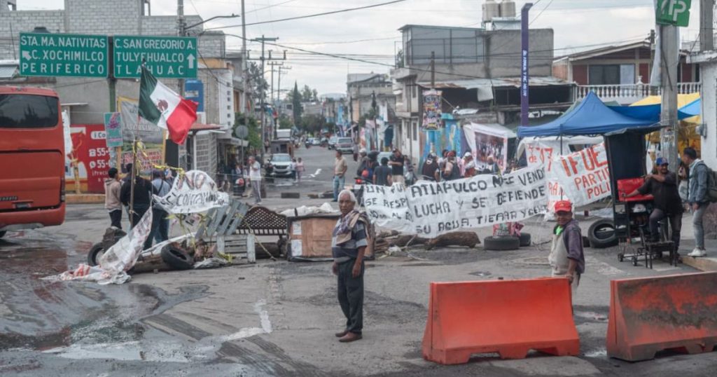 San Gregorio Atlapulco levanta plantón tras firmar acuerdo con autoridades