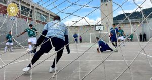 Cascarita de futbol en Cevasep 1
