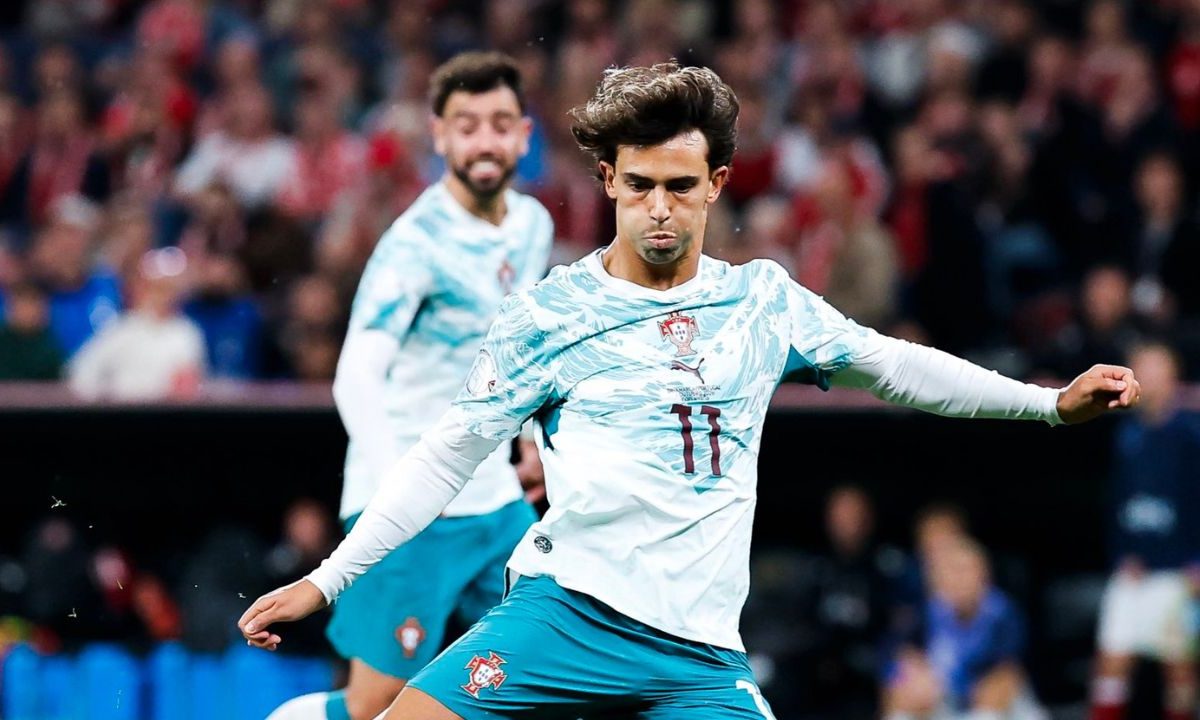 Tras el abandono de Cristiano Ronaldo, Portugal venció a Dinamarca en la Nations League, Rafael Leão usó el número 7.